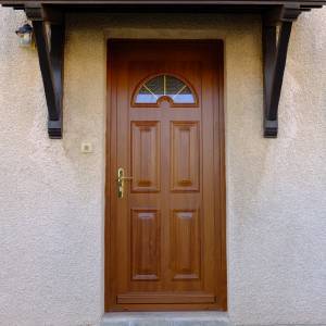 Porte d'entrée au Store Niortais Ligne classique Galice